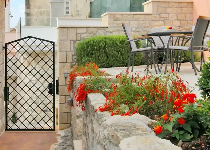 Apartamento Seafront 2 *